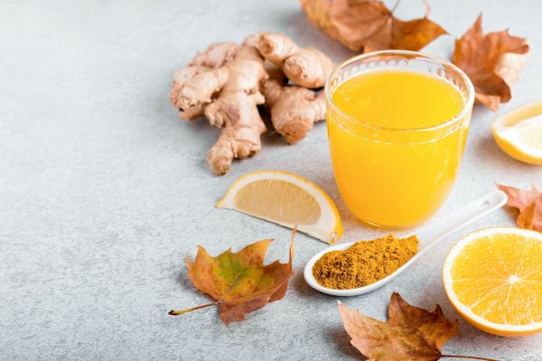 Lemon, ginger and turmeric immune boosting smoothie